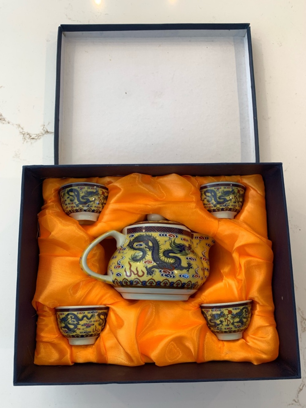 Chinese Tea Set With Displayed Dragon Yellow Multicolor Serves (4) NEW